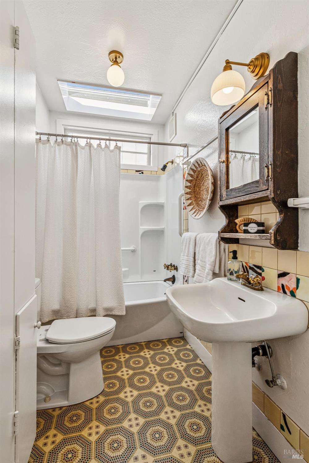 203 Scott Street Mill Valley, CA 94941 - Photo 14 of 34