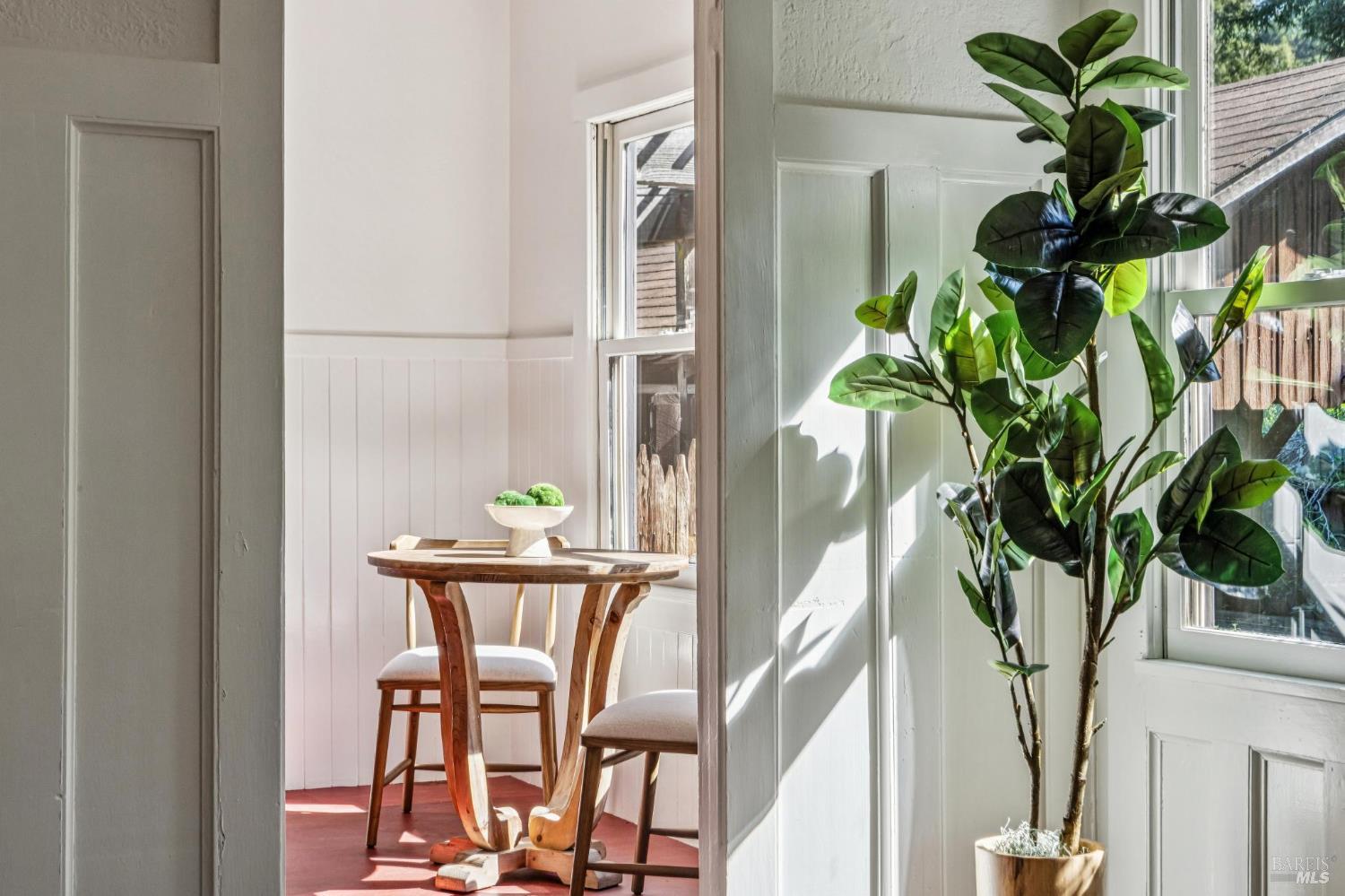 203 Scott Street Mill Valley, CA 94941 - Photo 15 of 34