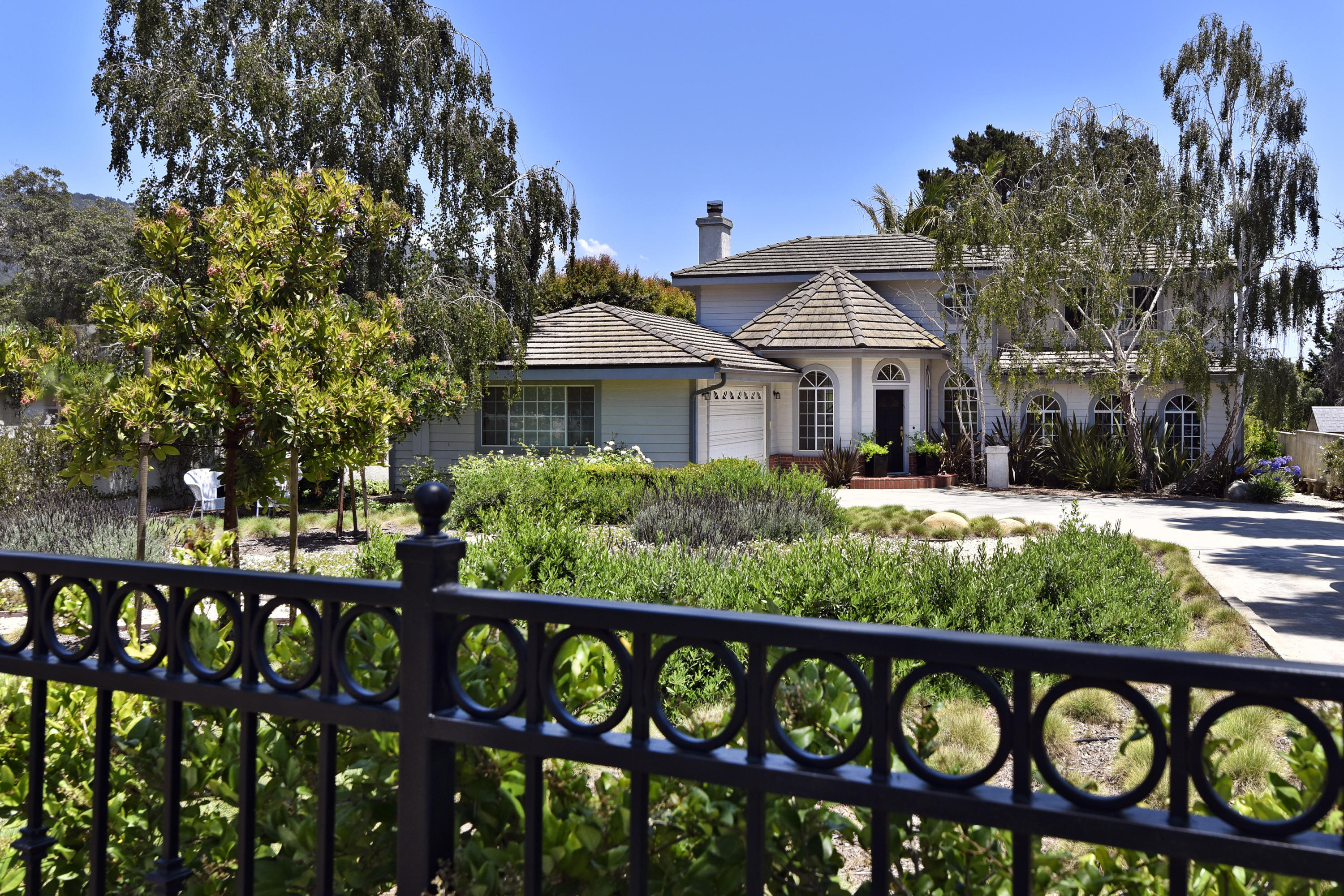 138 Toro Canyon Road Carpinteria, CA 93013 - Photo 23 of 24 Gated Exterior
