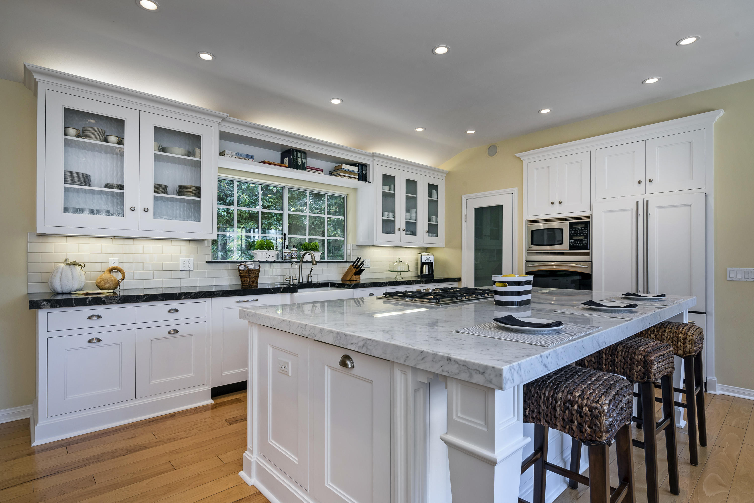 138 Toro Canyon Road Carpinteria, CA 93013 - Photo 5 of 24 Gourmet Kitchen