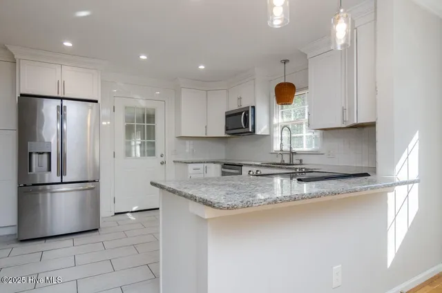 $2,400 | 5102 Clear Run Drive, Wilmington, NC 28403