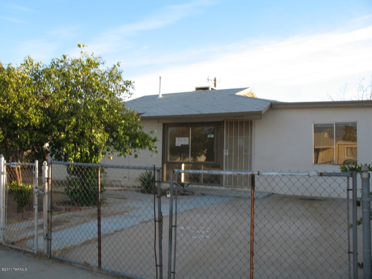 2702 East Rickey Tucson, AZ 85713 - Photo 3 of 8