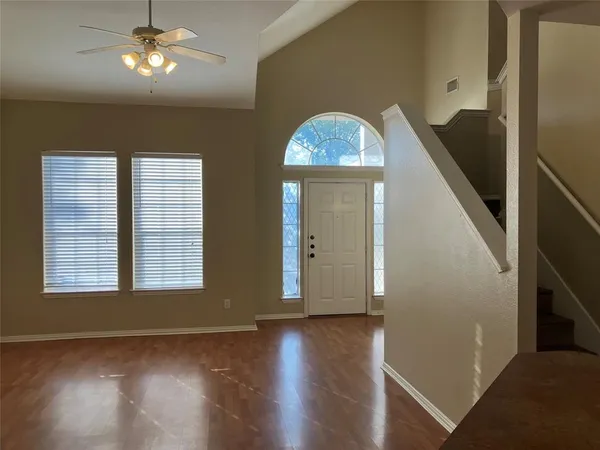 $2,100 | 509 Creekview Drive, Anna, TX 75409