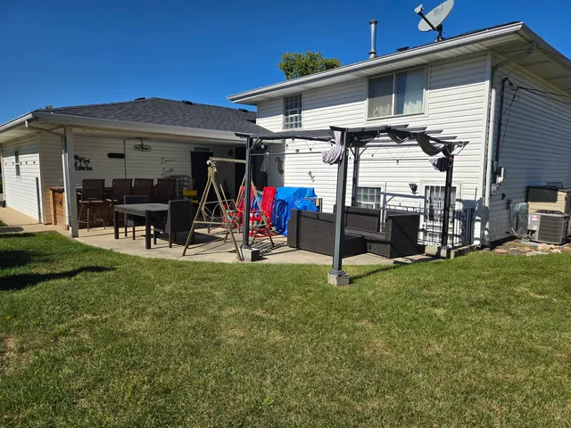 $280,000 | 16811 Louis Court, South Holland, IL 60473