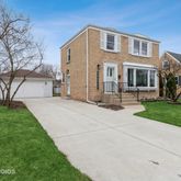 $340,000 | 731 North Patton Avenue, Arlington Heights, IL 60004