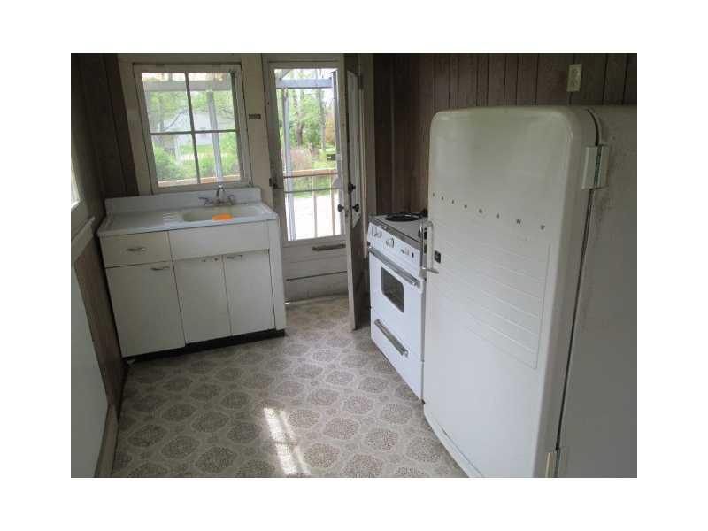 439 North Post Road Indianapolis, IN 46229 - Photo 8 of 12 Gallery Image 8