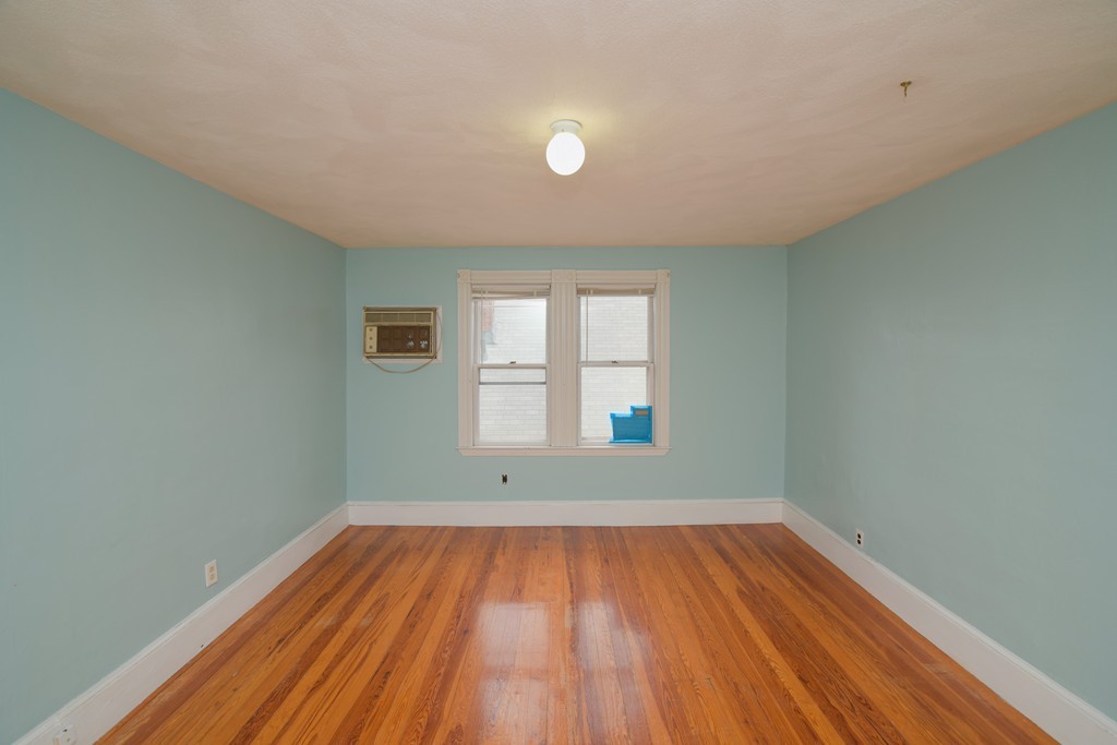 86 Kenmere Road Medford, MA 02155 - Photo 13 of 14 Gallery Image 13
