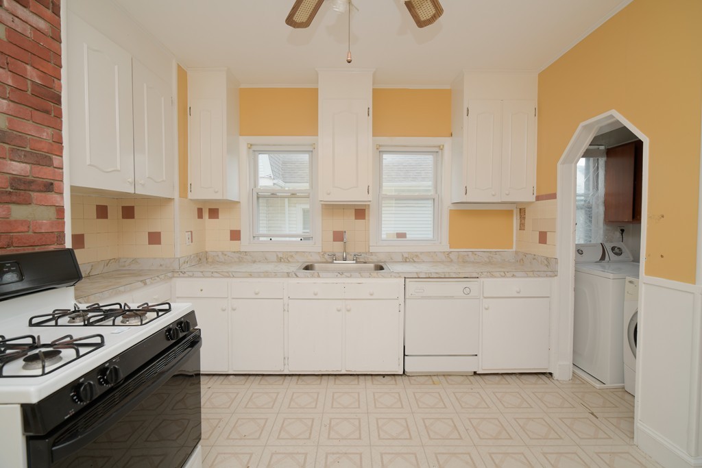 86 Kenmere Road Medford, MA 02155 - Photo 7 of 14 Gallery Image 7