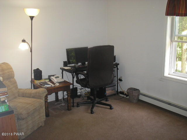 158 West Lilac Road Milford, PA 18337 - Photo 21 of 25 P6150340