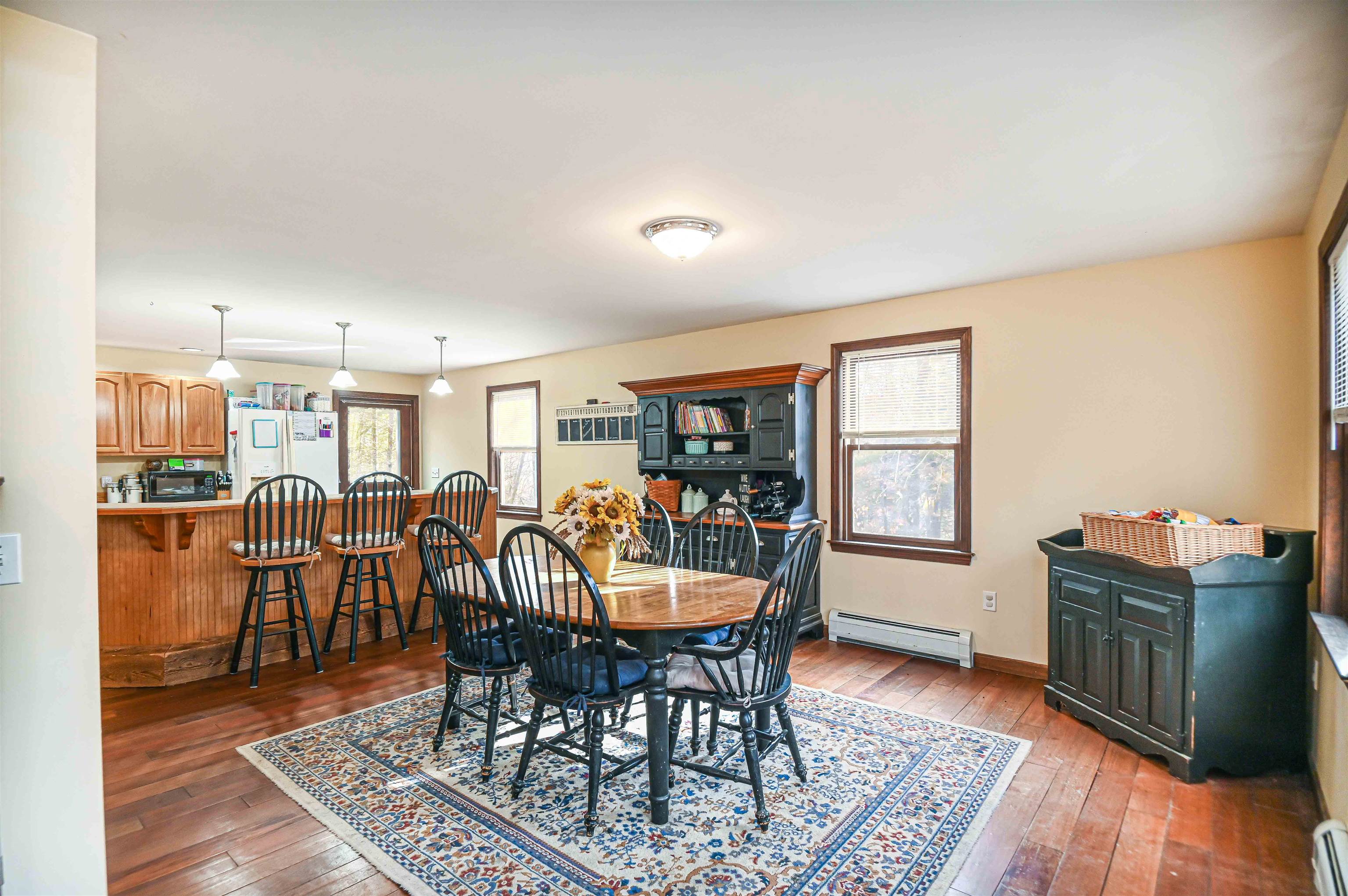 809 Craney Hill Road Henniker, NH 03242 - Photo 4 of 40