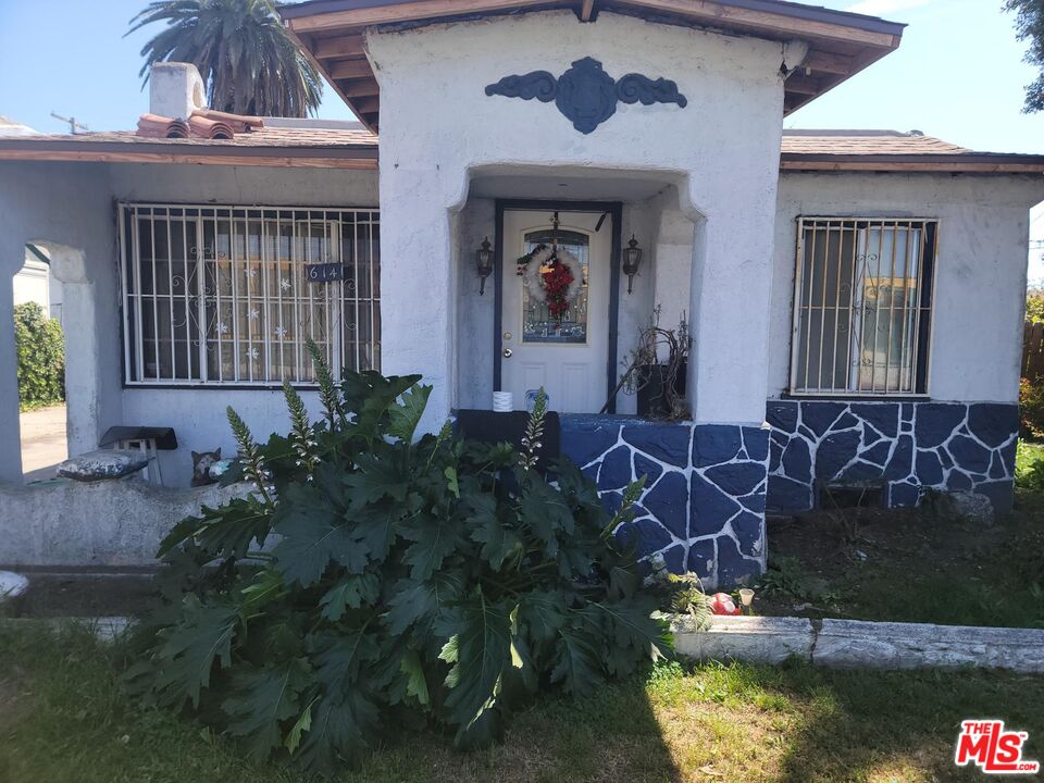 a front view of a house