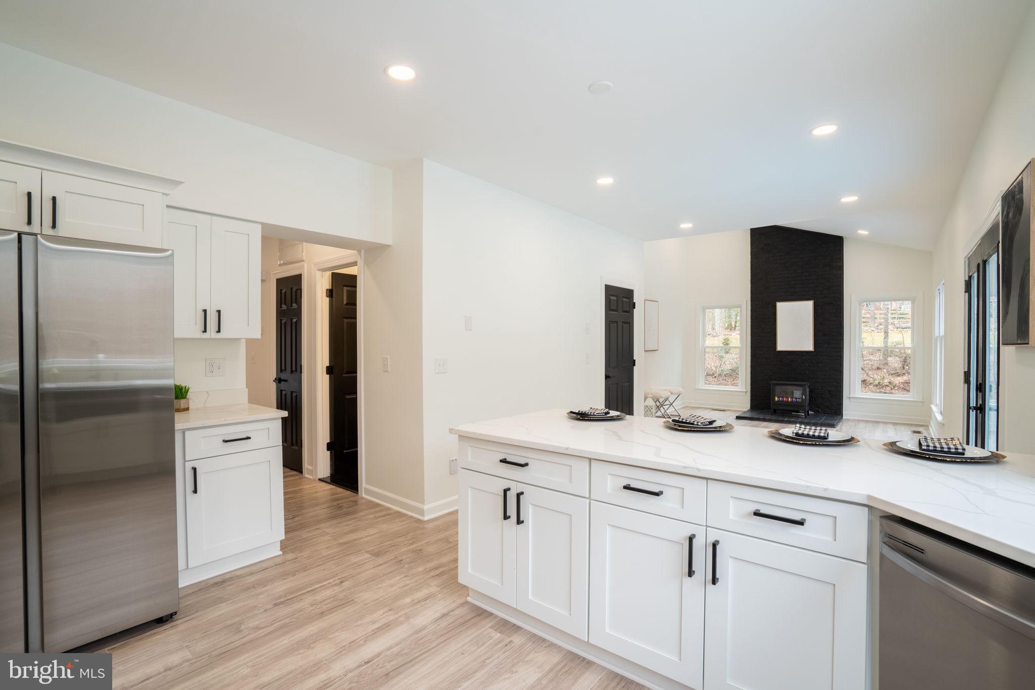 8261 Tinsley Place Culpeper, VA 22701 - Photo 16 of 80 Main kitchen