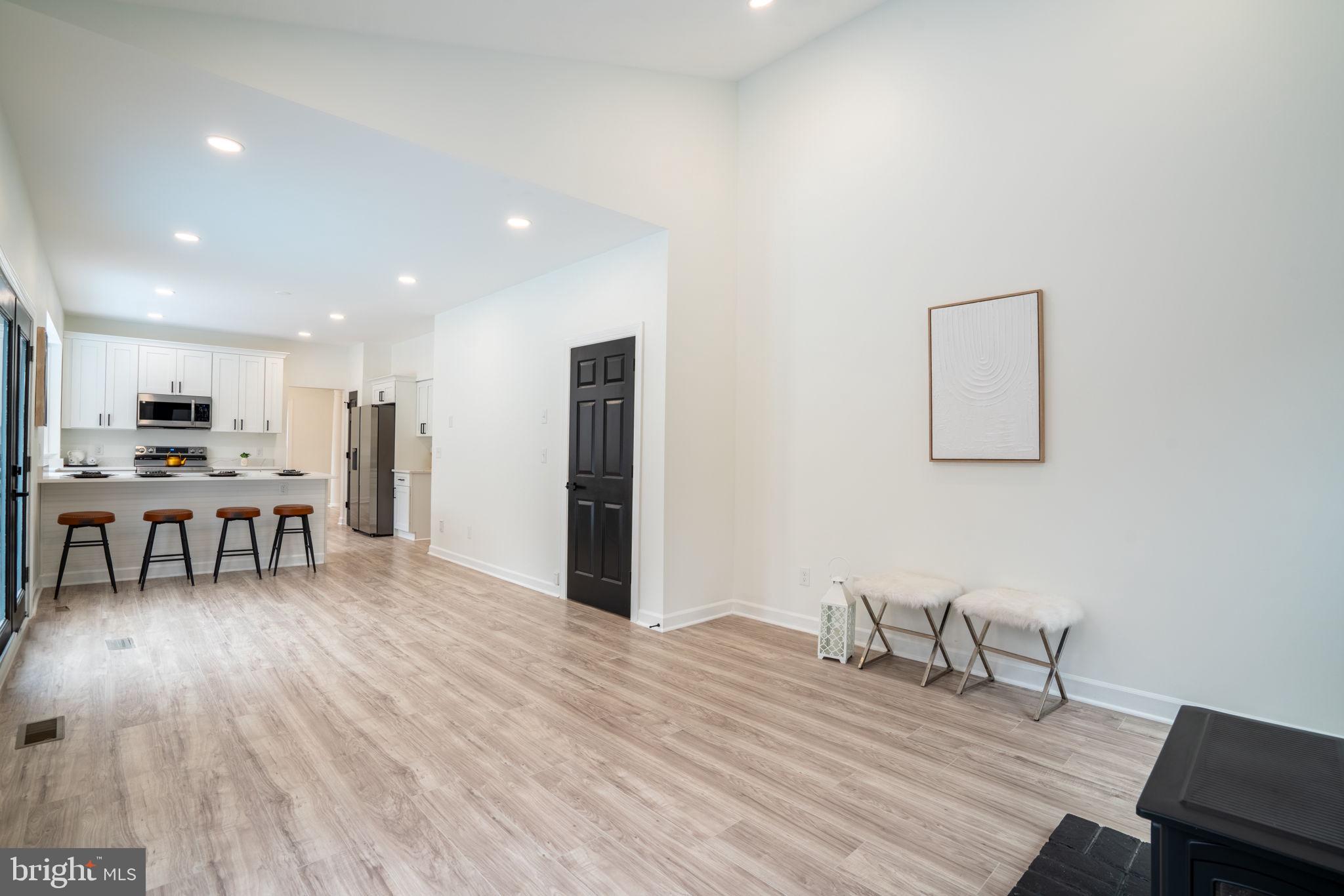 8261 Tinsley Place Culpeper, VA 22701 - Photo 24 of 80 Family room