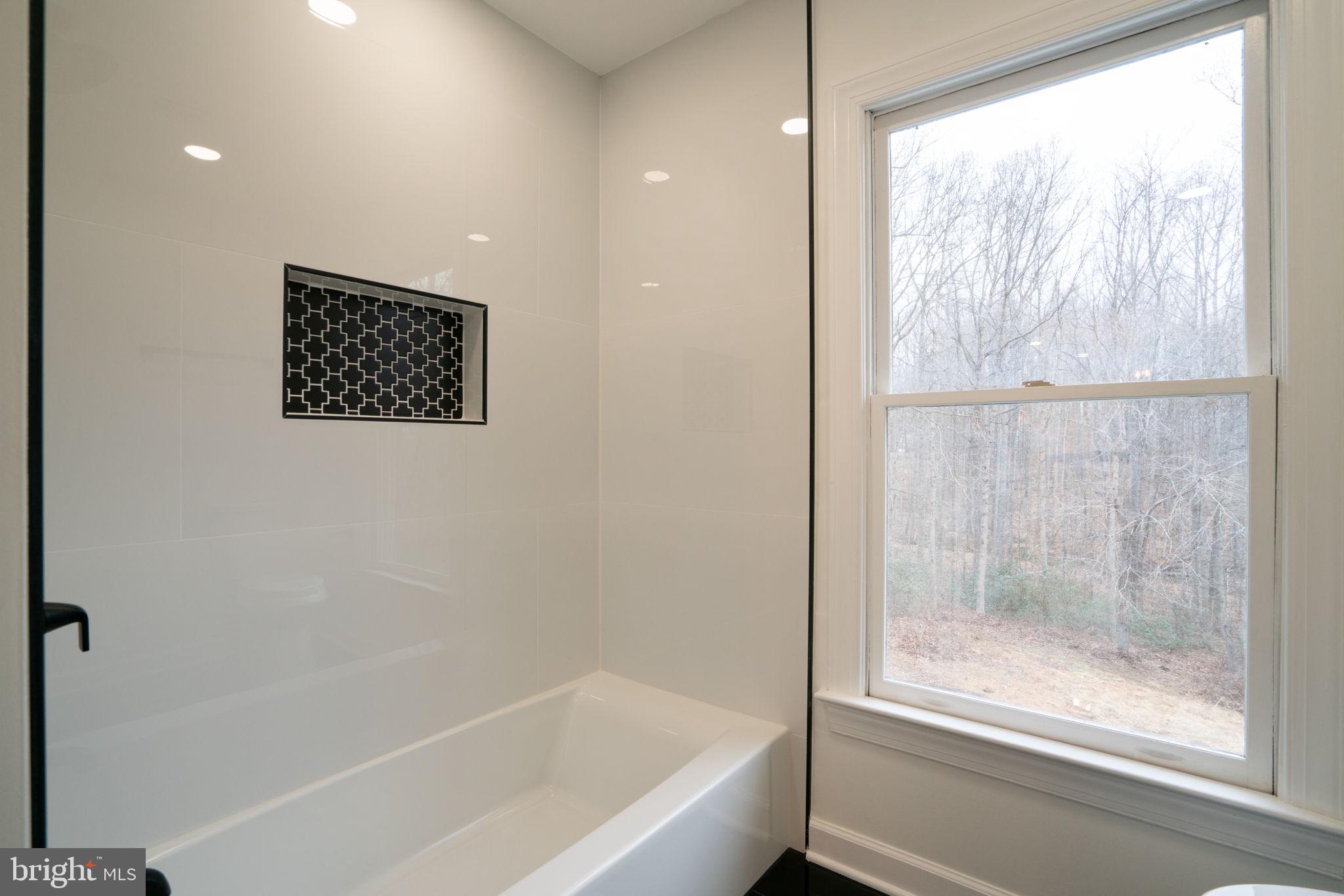 8261 Tinsley Place Culpeper, VA 22701 - Photo 45 of 80 Upstairs bathroom