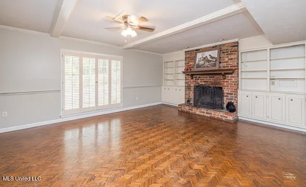 $299,900 | 5477 River Thames Place, Jackson, MS 39211