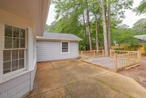 $299,900 | 5477 River Thames Place, Jackson, MS 39211