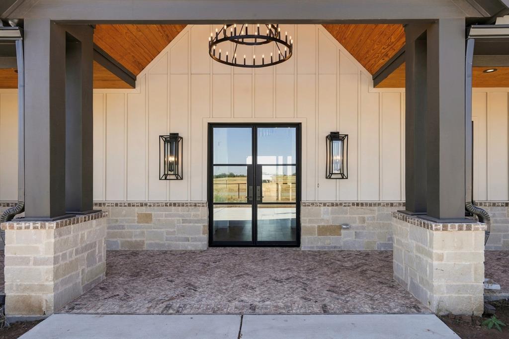 157 Cartwright Park Road Weatherford, TX 76087 - Photo 3 of 40 Gallery Image 3