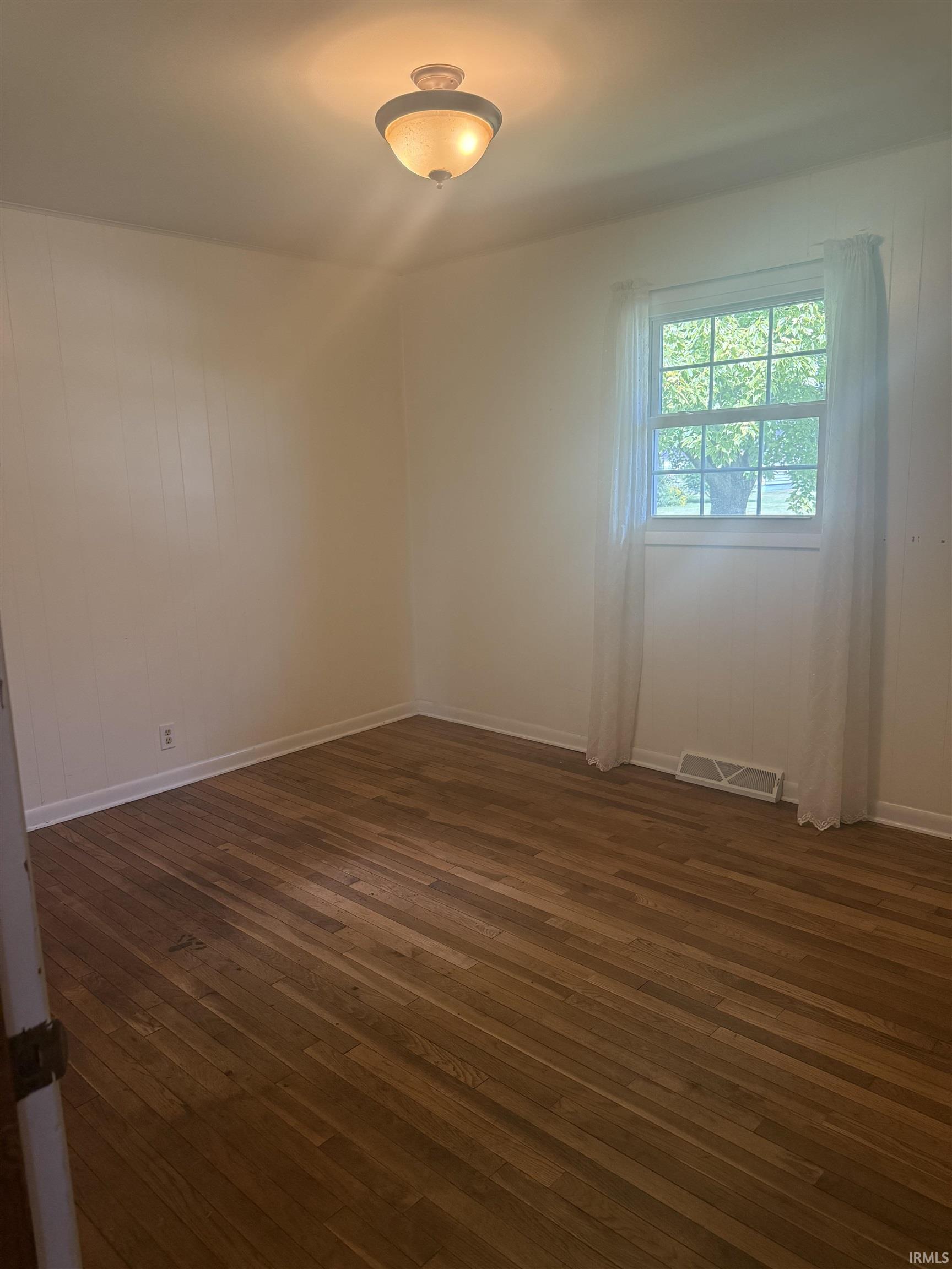 606 East Main Street Fowler, IN 47944 - Photo 10 of 20