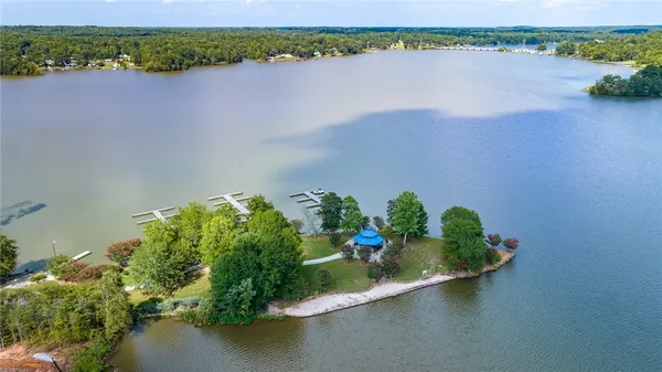 $125,500 | 970 Eagles Harbor Drive, Hodges, SC 29653