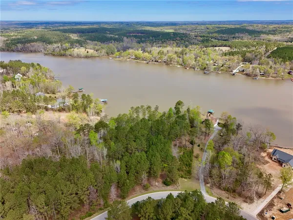 $125,500 | 970 Eagles Harbor Drive, Hodges, SC 29653