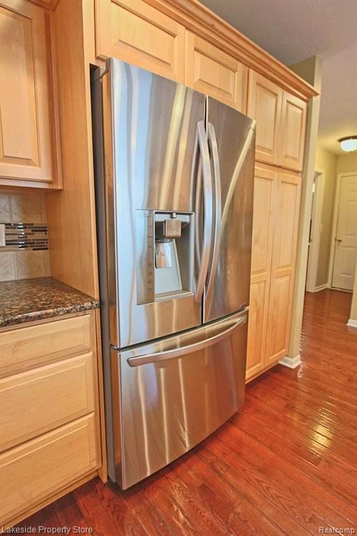 19913 Mapleton Drive Macomb, MI 48044 - Photo 4 of 40