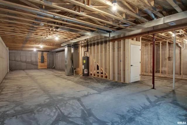 $409,000 | 2508 Taylor Drive, Quincy, IL 62305