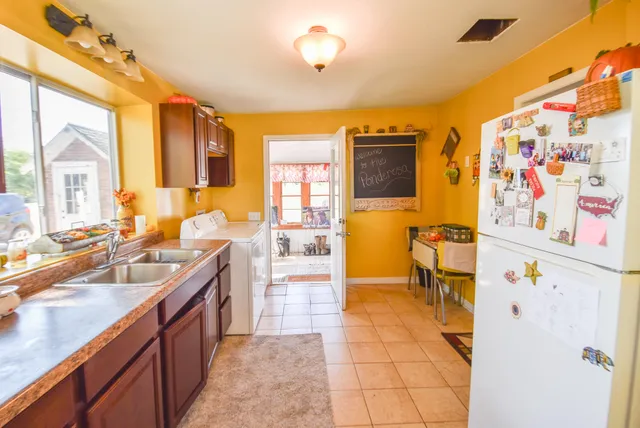 $224,500 | 1032 South Snow Prairie Road, Bronson, MI 49028