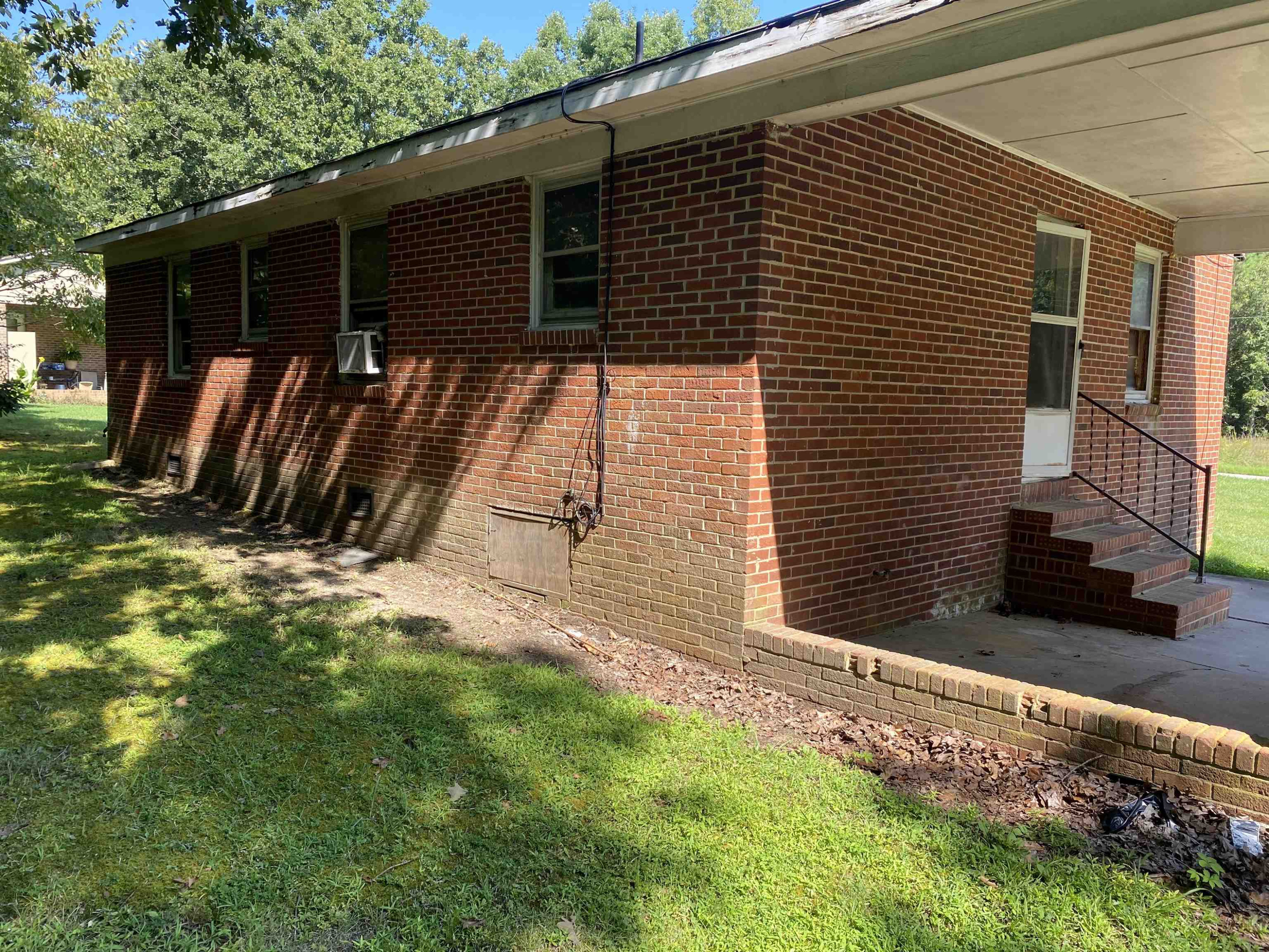 2801 Burnside Road Oxford, NC 27565 - Photo 3 of 9 Photo 3
