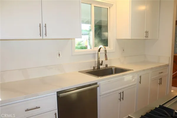 $1,074,999 | 6454 Baird Avenue, Reseda, CA 91335