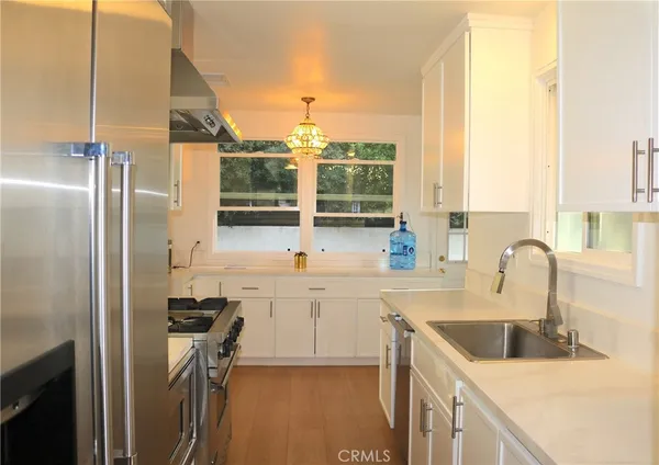 $1,074,999 | 6454 Baird Avenue, Reseda, CA 91335