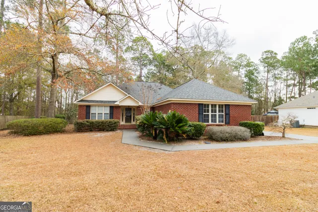 $1,850 | 104 Green Tree Court, Statesboro, GA 30458