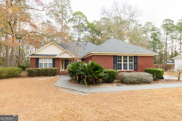 $1,850 | 104 Green Tree Court, Statesboro, GA 30458