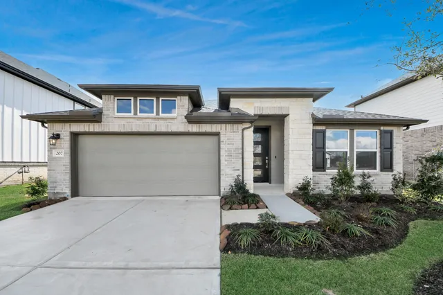 $379,461 | 207 Orchard Laurel Drive, Alvin, TX 77511