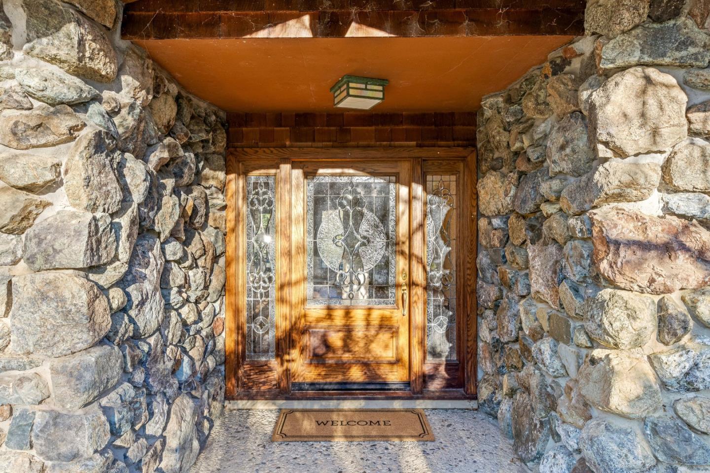 6915 Redwood Retreat Road Gilroy, CA 95020 - Photo 5 of 110
