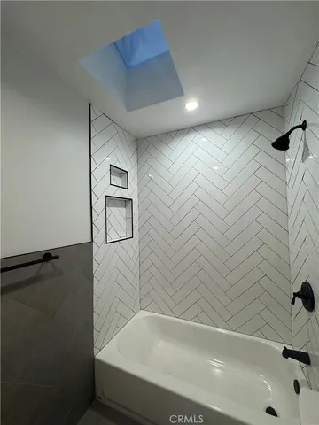 $2,700 | 3336 West 133rd Street, Hawthorne, CA 90250