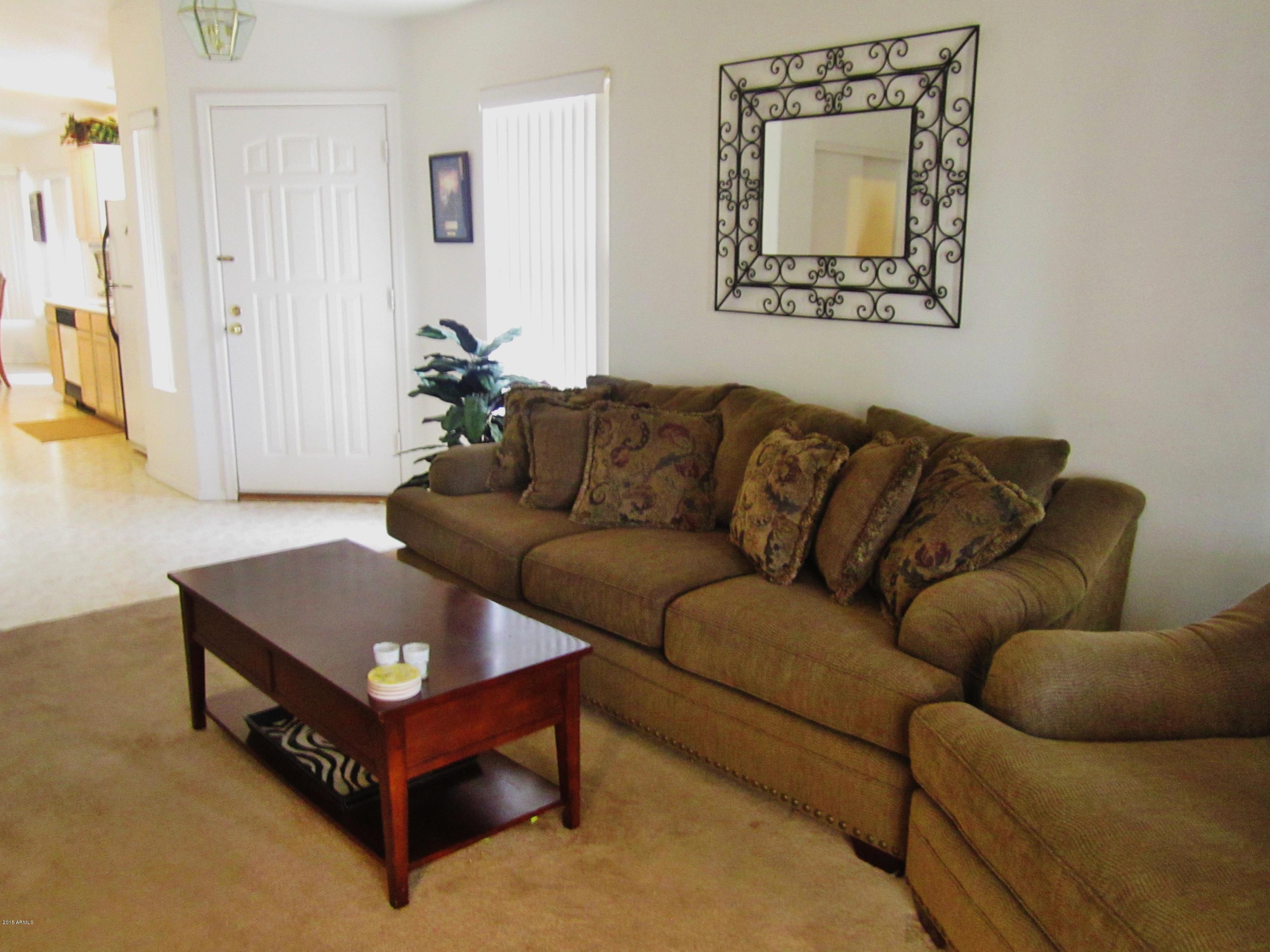 4701 East Mossman Road Phoenix, AZ 85050 - Photo 3 of 23 Living Room