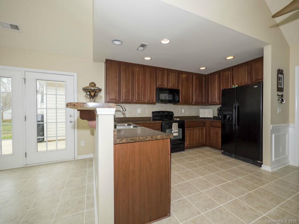 2684 Gradys Ground Road McConnells, SC 29726 - Photo 12 of 23 Gallery Image 12