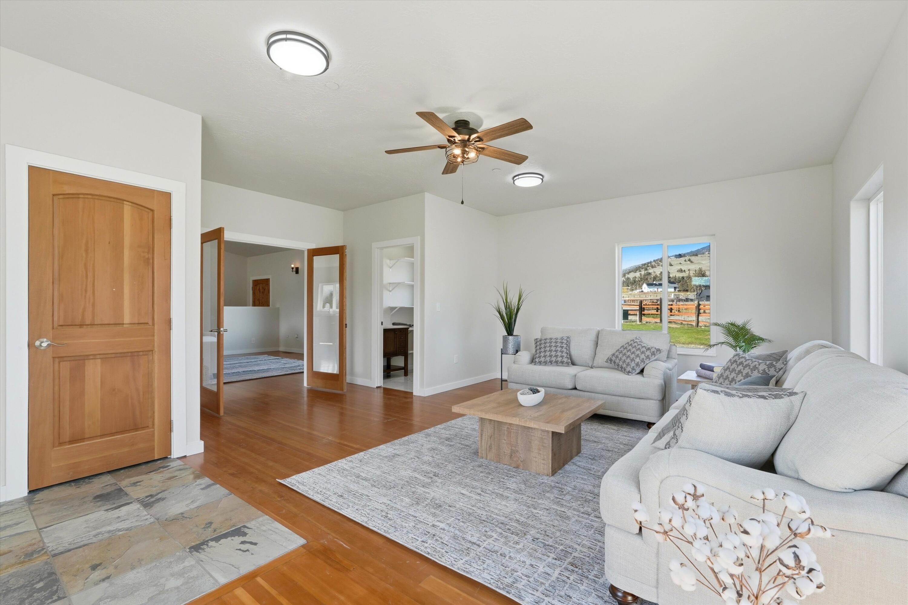 8905 Northwest Elizabeth Way Prineville, OR 97754 - Photo 25 of 45 Family Room