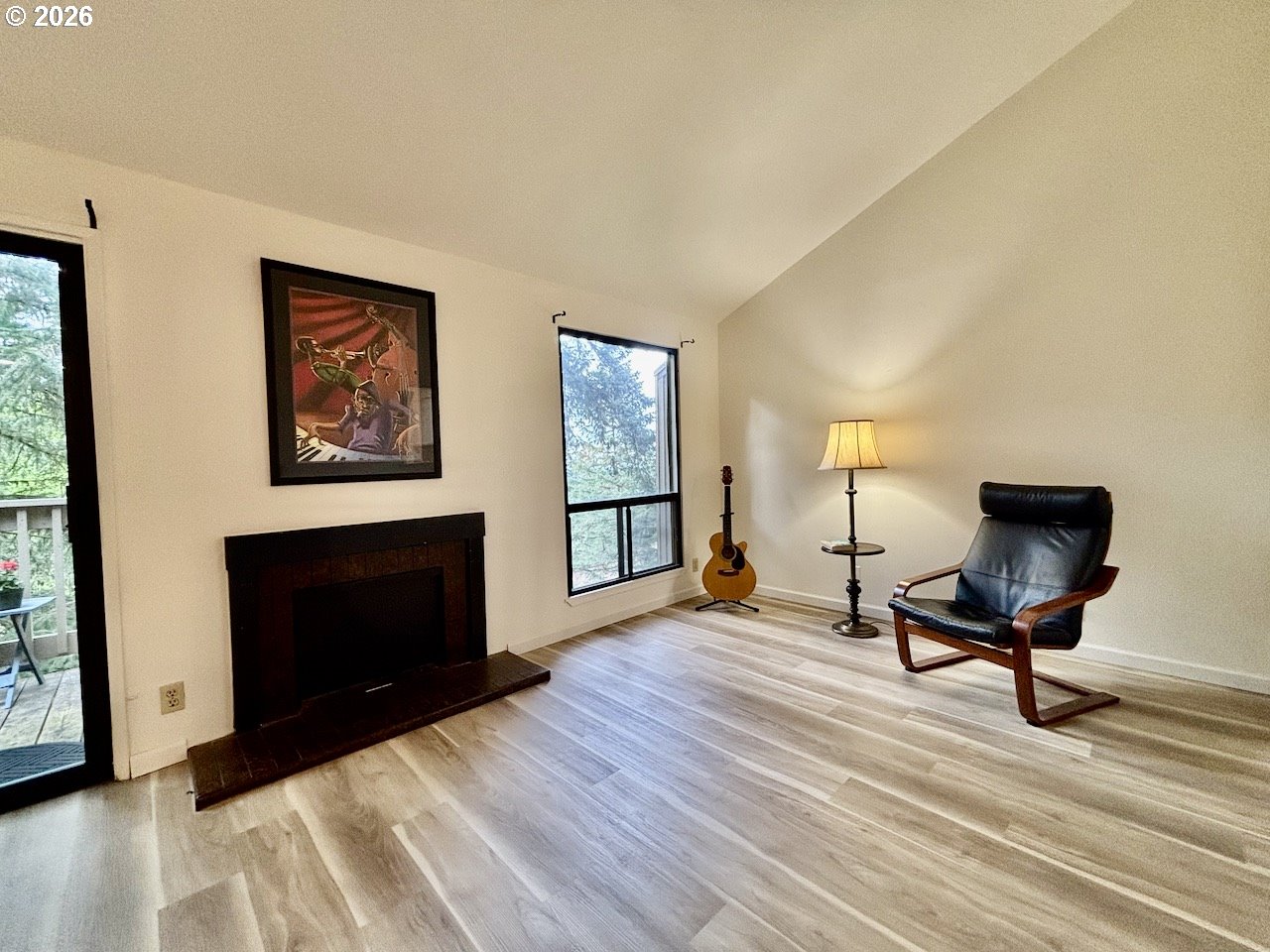 213 Trailside Loop Eugene, OR 97405 - Photo 3 of 28