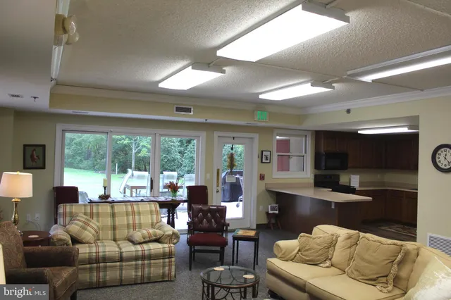 $379,755 | 604 McKinsey Park Drive, Unit 402, Severna Park, MD 21146