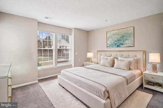 $285,000 | 6215 Sandpiper Court, Unit 101, Elkridge, MD 21075