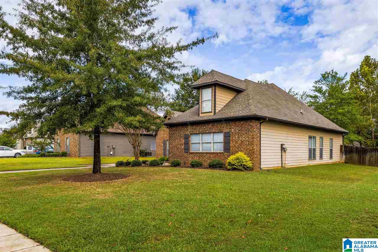 632 Barkley Circle Alabaster, AL 35007 - Photo 4 of 43
