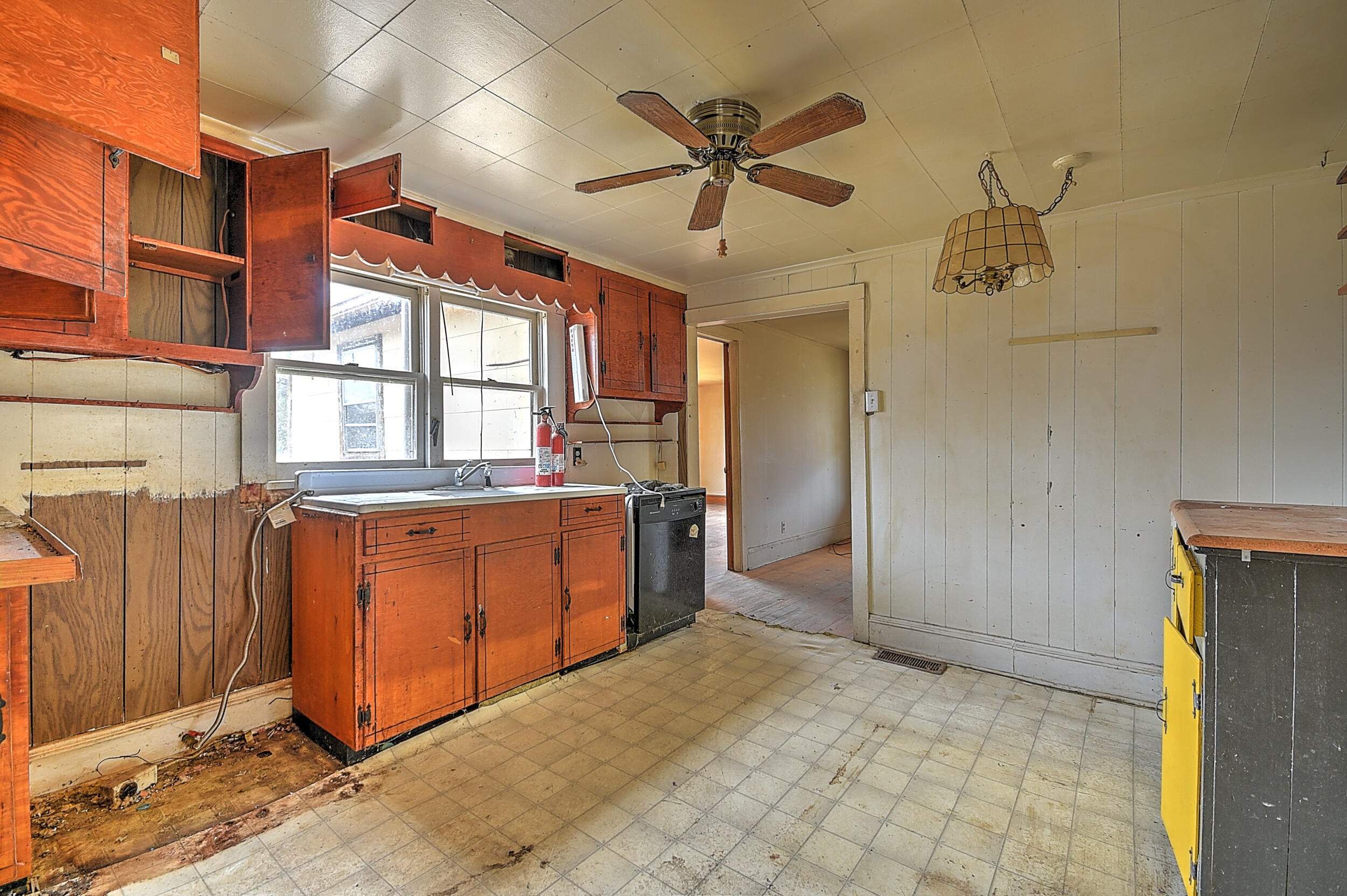 1239 Pendergrass Road Bristol, VA 24201 - Photo 16 of 34 Pendregrass-17