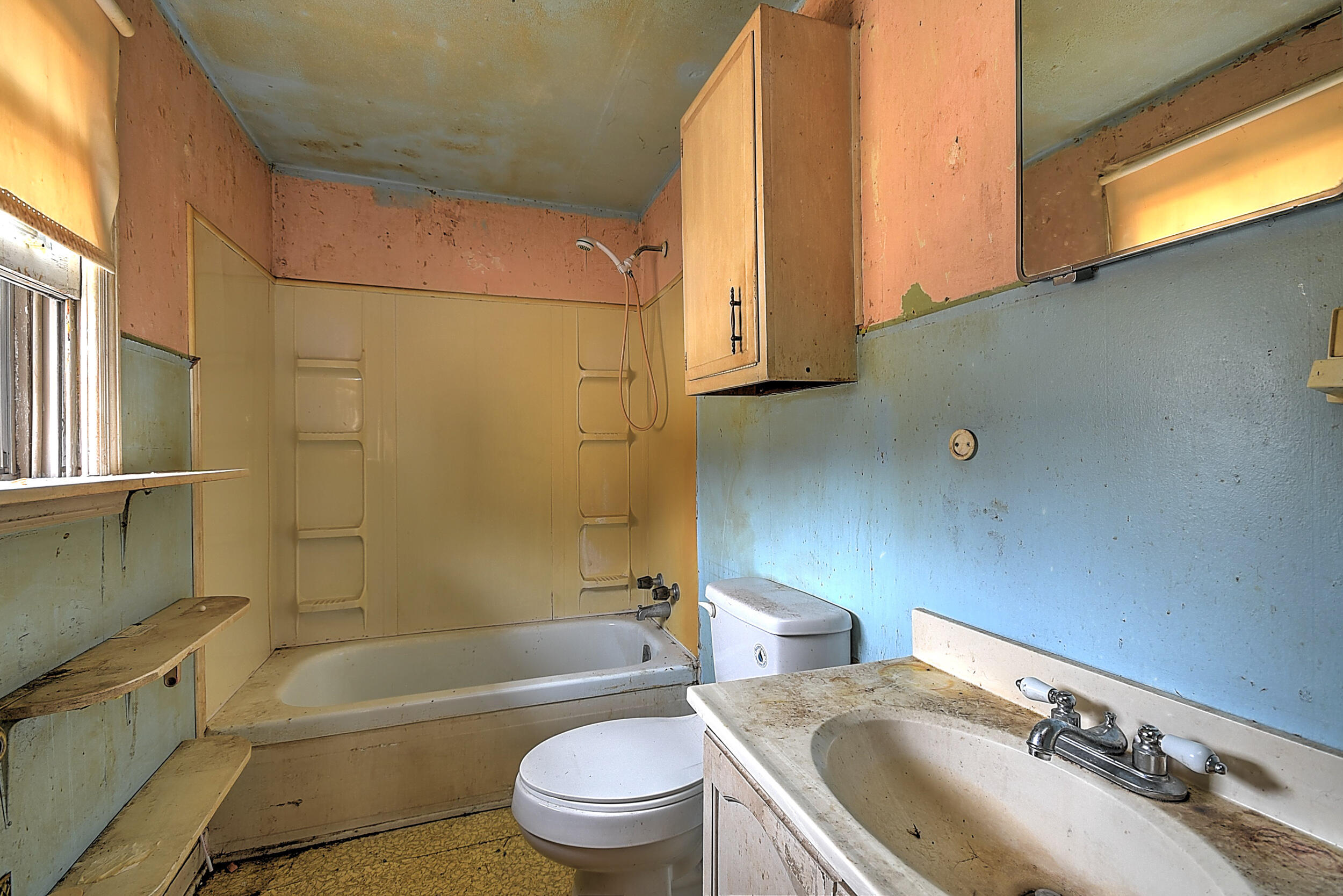 1239 Pendergrass Road Bristol, VA 24201 - Photo 23 of 34 Pendregrass-24