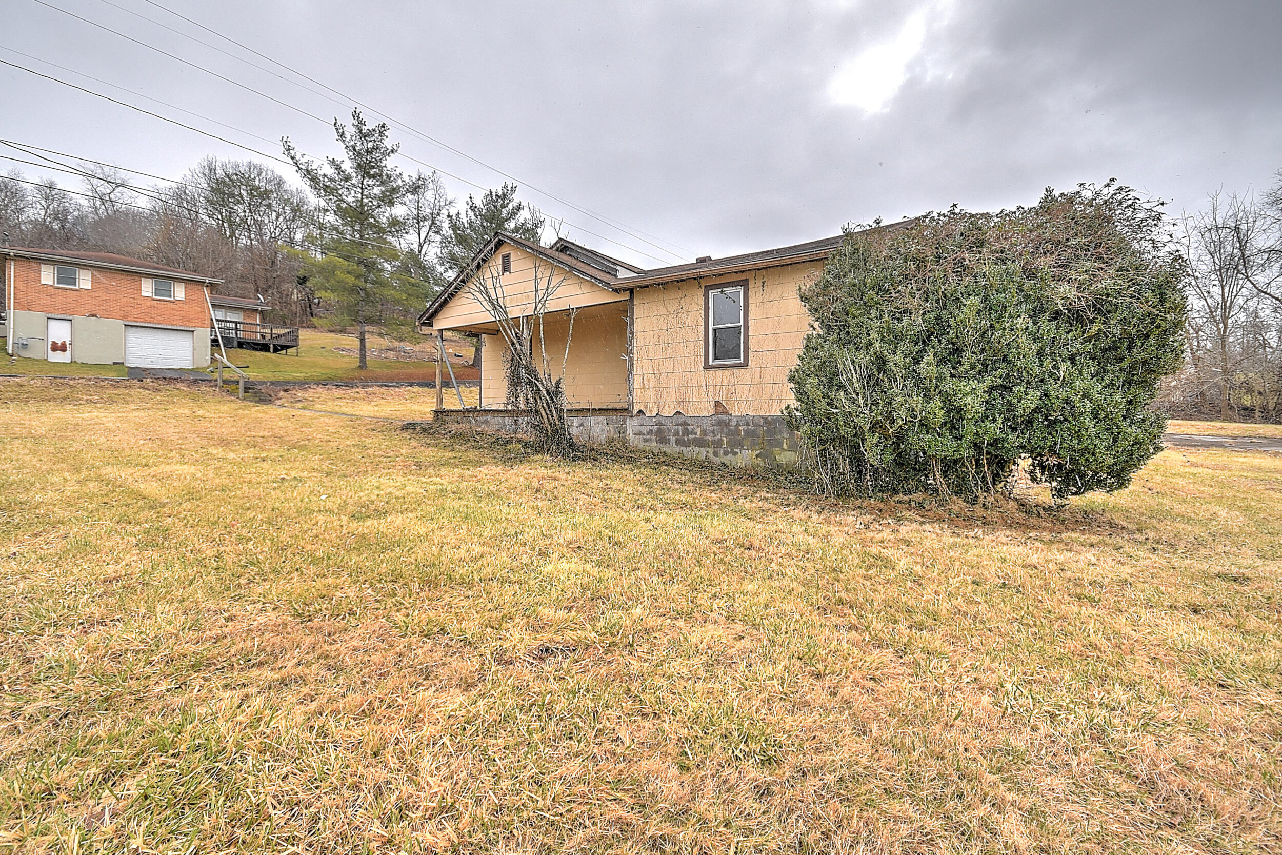 1239 Pendergrass Road Bristol, VA 24201 - Photo 5 of 34 Pendregrass-5