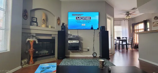 $1,375 | 2975 Bluegrass Lane, Unit 824, Henderson, NV 89074