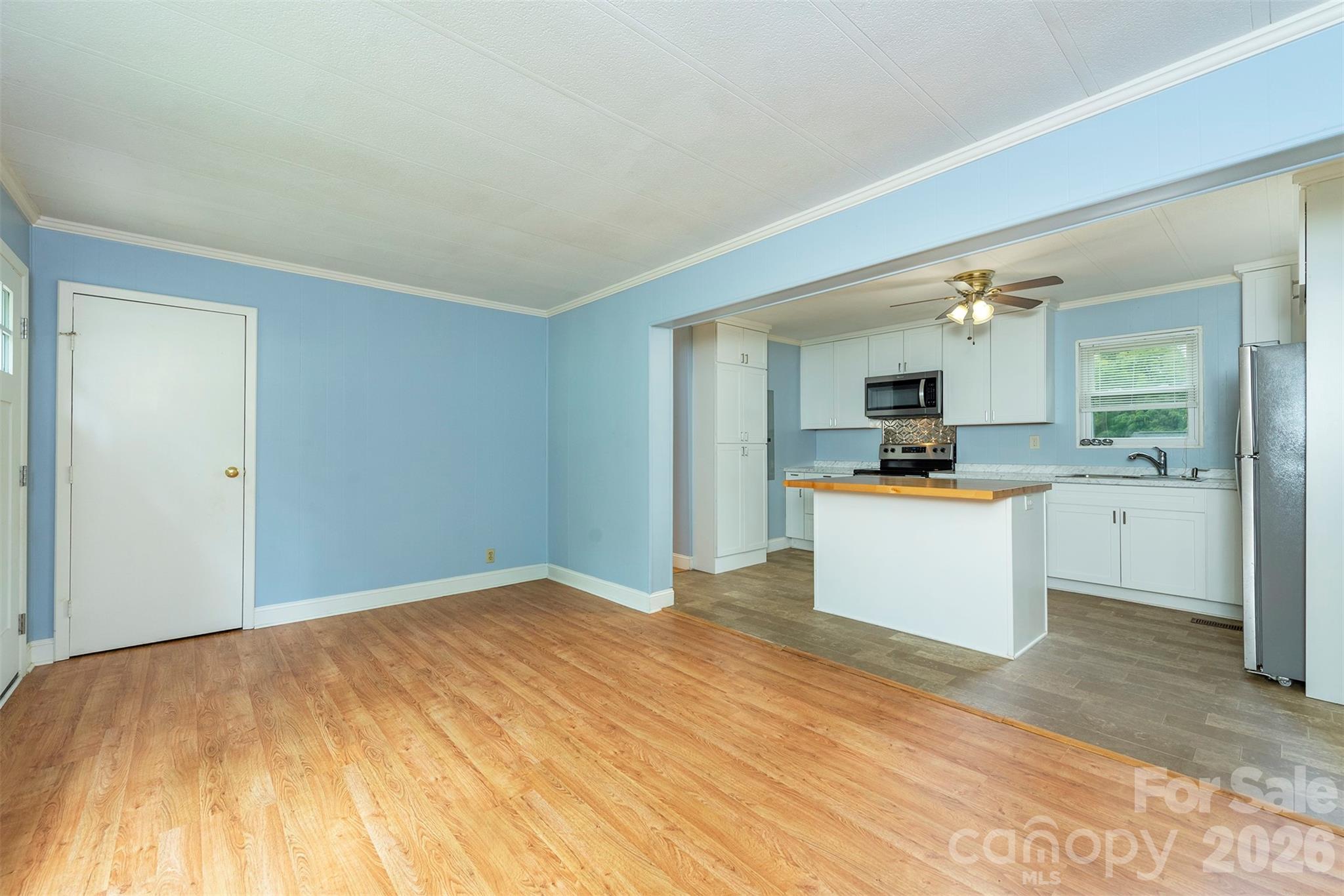 18 Hookers Gap Road Candler, NC 28715 - Photo 9 of 30 Gallery Image 9