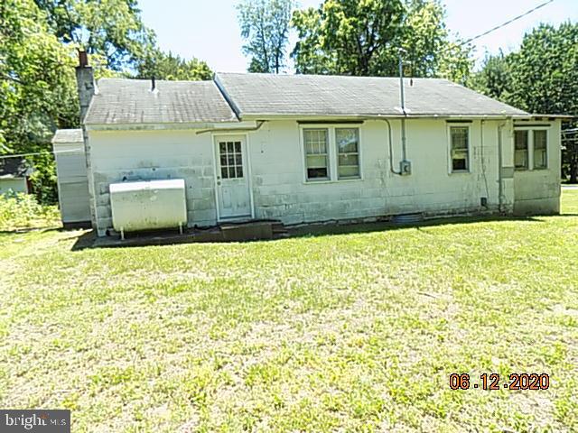 28 Spring Garden Street Lindenwold, NJ 08021 - Photo 5 of 26