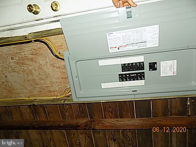 28 Spring Garden Street Lindenwold, NJ 08021 - Photo 10 of 26