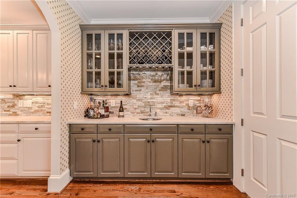 1783 Sterling Road Charlotte, NC 28209 - Photo 4 of 24 Gallery Image 4